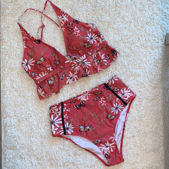 Cupshe Other - 🇧🇧 International Swim Suit